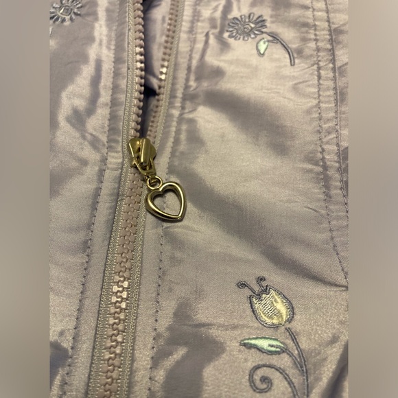 OshKosh B’gosh Lavender Hooded Zippered Snowsuit and Attached Mittens - 12 mos - Picture 7 of 13